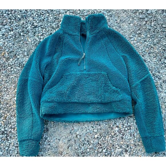 Lululemon oversized, cropped, Scuba funnel neck pullover. Jasper Green. XS. - Picture 3 of 9